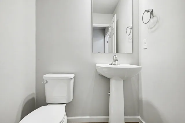 $319,900 | 58640 Swenson Street, Mattawan, MI 49071