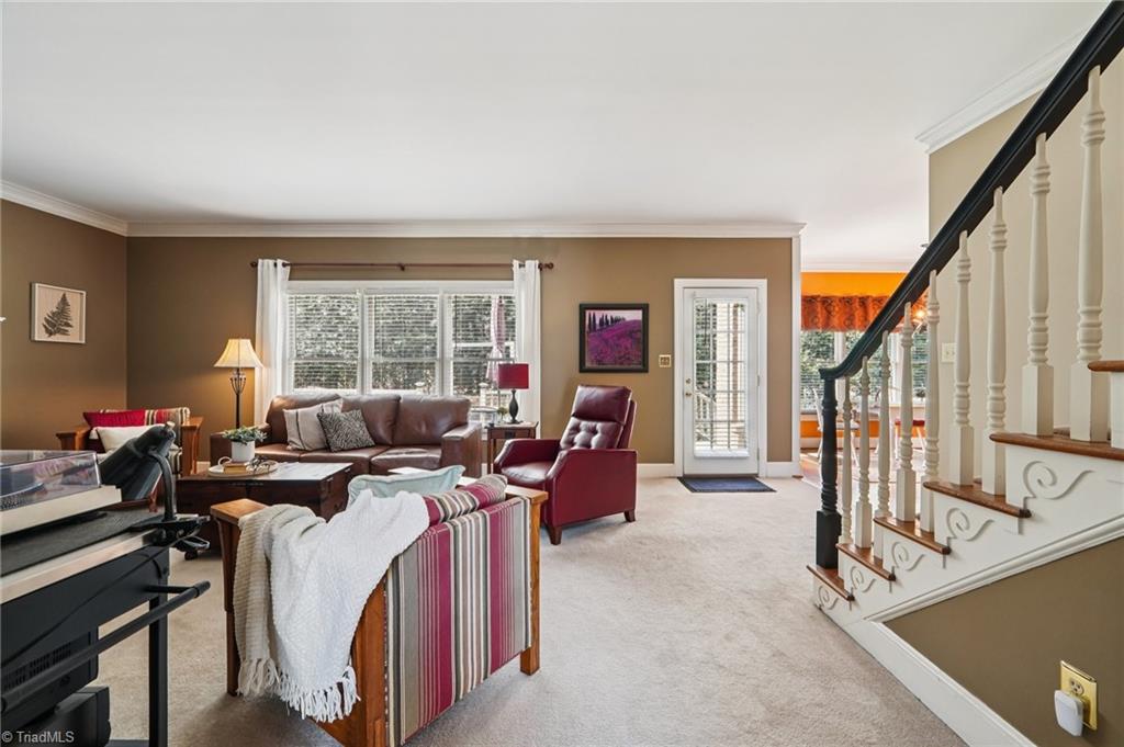 3833 Wesseck Drive High Point, NC 27265 - Photo 25 of 50 Love all the streaming Light!