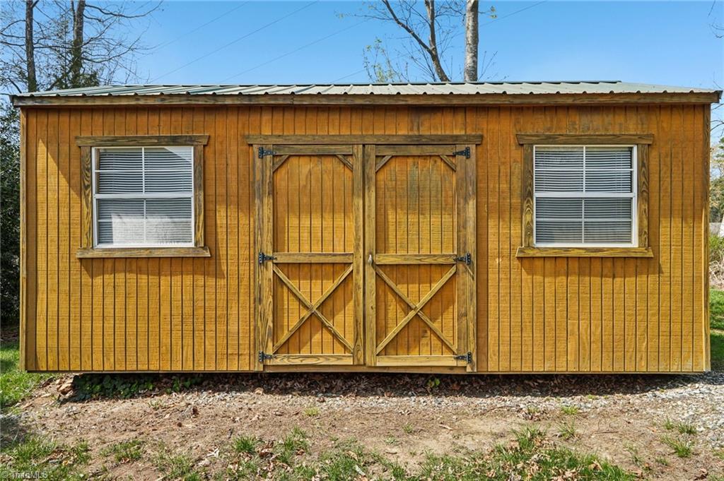 3833 Wesseck Drive High Point, NC 27265 - Photo 46 of 50 Storage Building