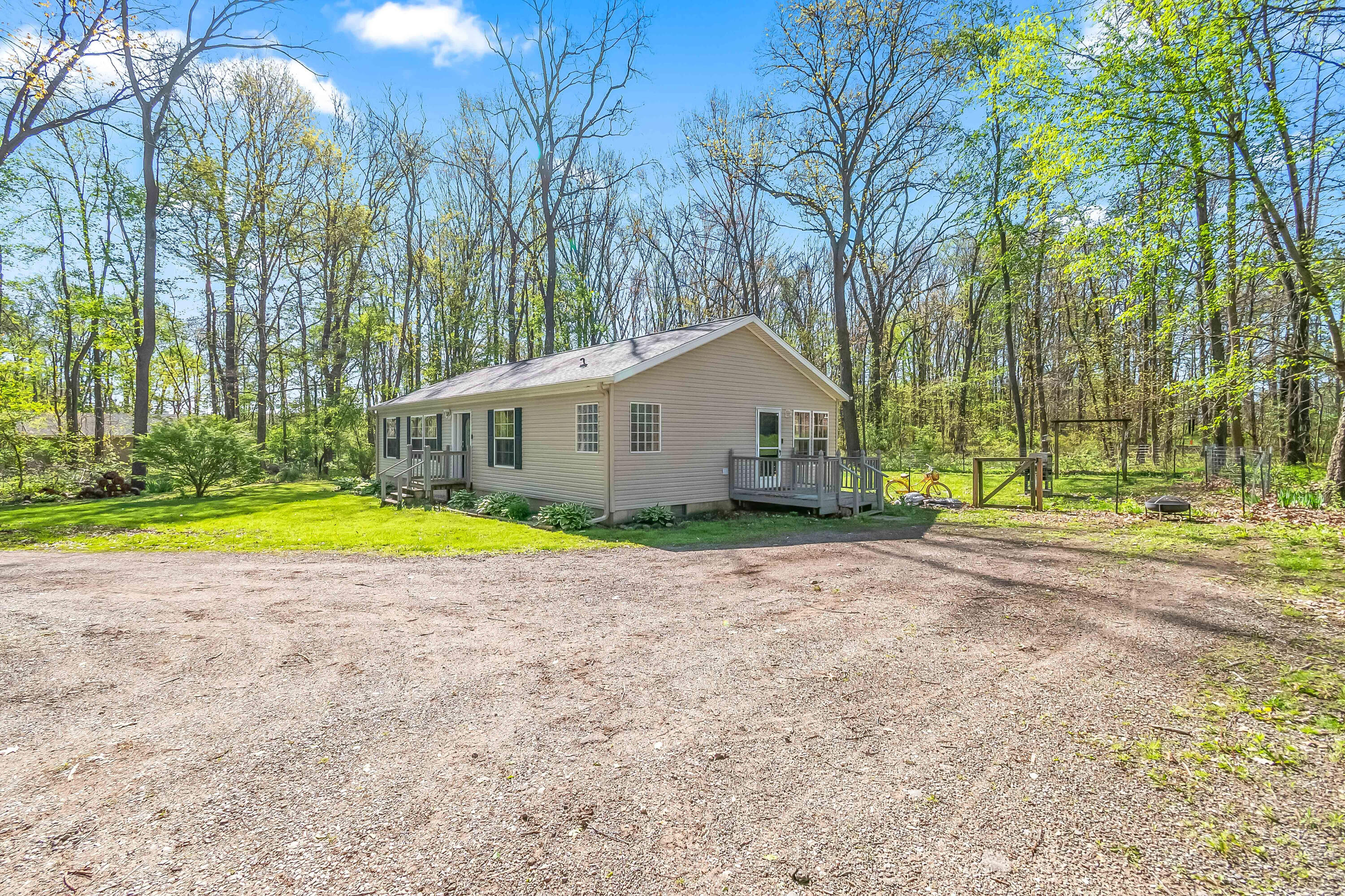 13175 Folks Road Hanover, MI 49241 - Photo 9 of 51 22
