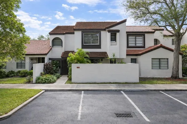 $3,500 | 12344 Southwest 94th Lane, Unit 1, Miami, FL 33186