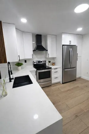 $3,500 | 12344 Southwest 94th Lane, Unit 1, Miami, FL 33186
