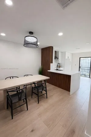 $3,600 | 12344 Southwest 94th Lane, Unit 1, Miami, FL 33186