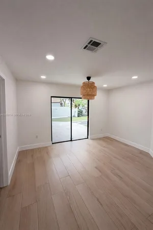 $3,600 | 12344 Southwest 94th Lane, Unit 1, Miami, FL 33186