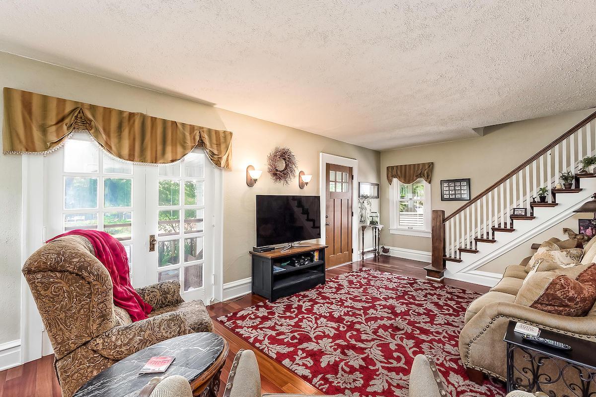 1488 Lincoln Road Columbus, OH 43212 - Photo 5 of 39