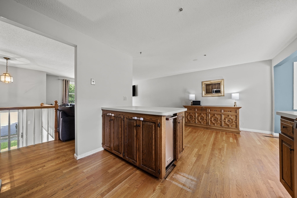 10 Upland Road Danvers, MA 01923 - Photo 8 of 30