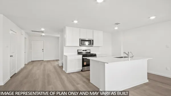 $310,990 | 200 Golden Eagle Boulevard, New Waverly, TX 77358