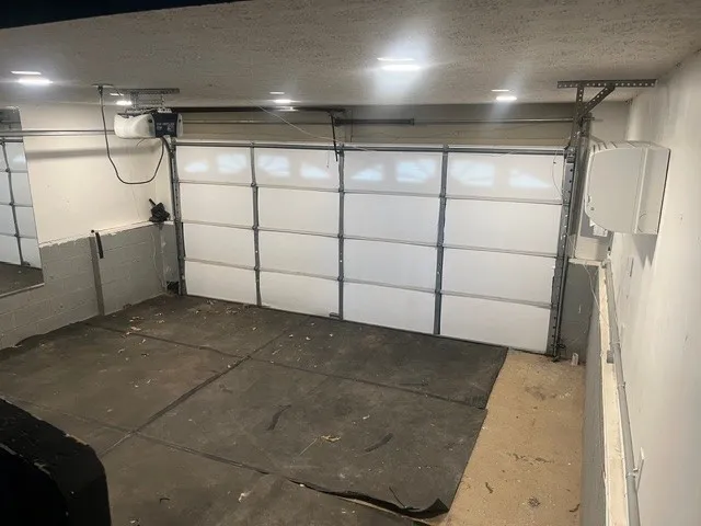 $2,100 | 103 Blackfoot Court, White House, TN 37188