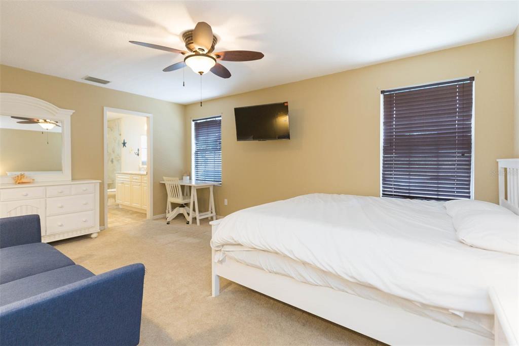 4210 West Roland Street Tampa, FL 33609 - Photo 28 of 49