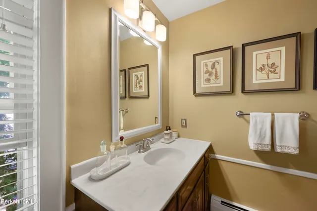 $559,000 | 39 Lexington Parkway, Pittsfield, MA 01201