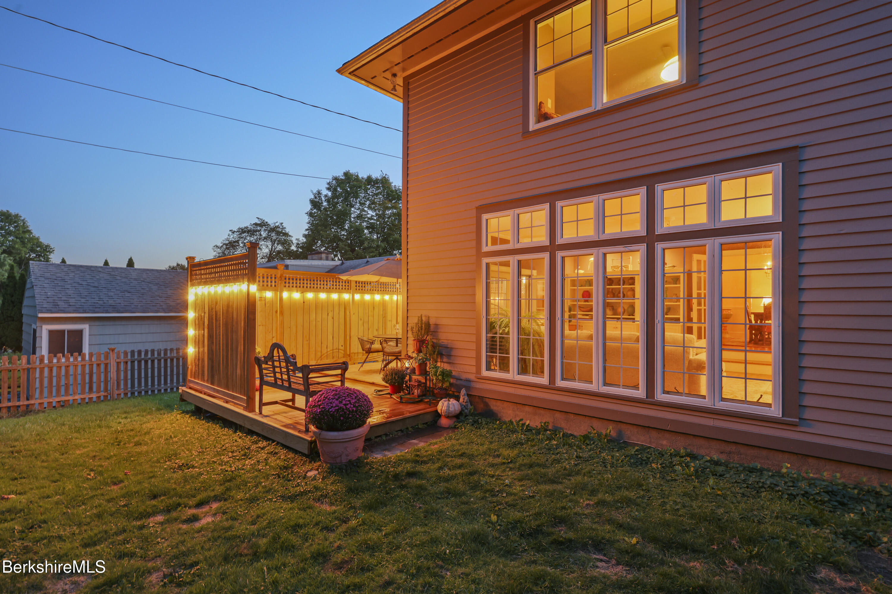 39 Lexington Parkway Pittsfield, MA 01201 - Photo 46 of 48 a view of a lounge chair in the backyard
