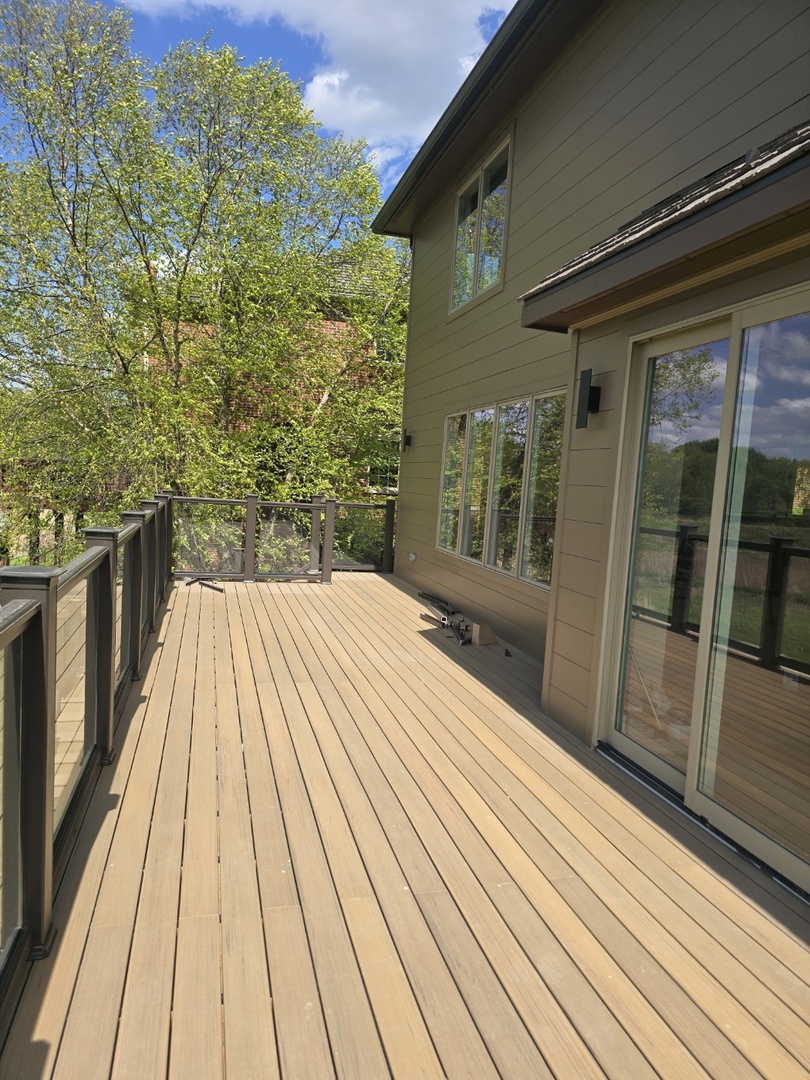 7234 Roxbury Court Long Grove, IL 60060 - Photo 9 of 34 a view of outdoor space and deck