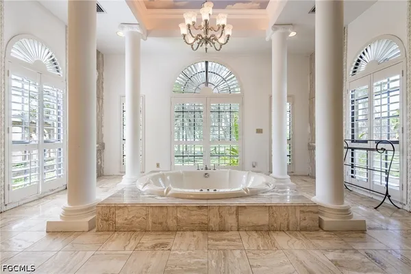 $7,900,000 | 16100 North River Road, Alva, FL 33920