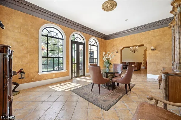 $7,900,000 | 16100 North River Road, Alva, FL 33920