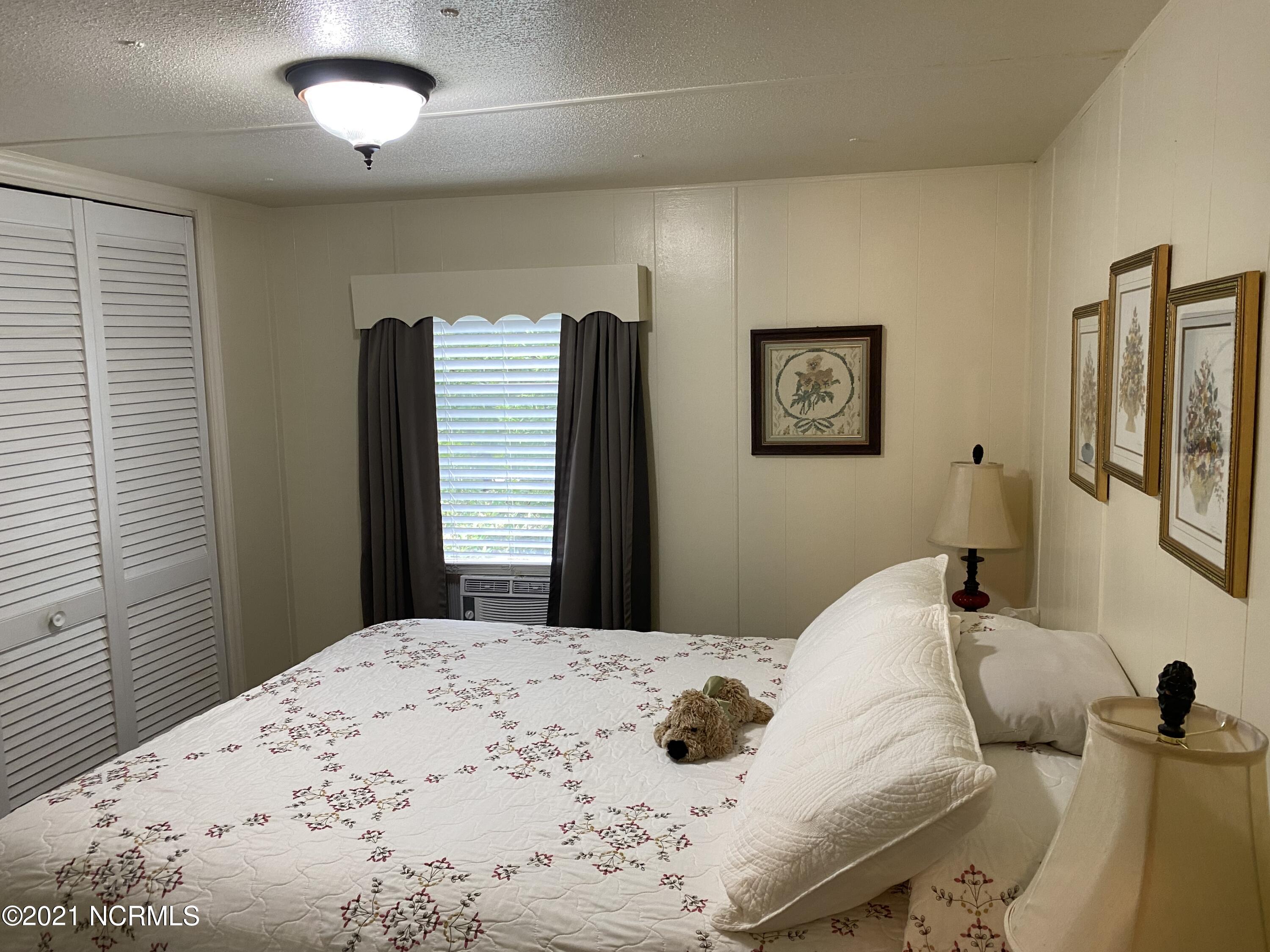 955 Factory Road Hampstead, NC 28443 - Photo 4 of 21 IMG-4797
