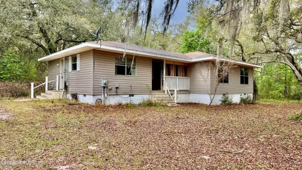 $157,000 | 116 James Avenue, Interlachen, FL 32148