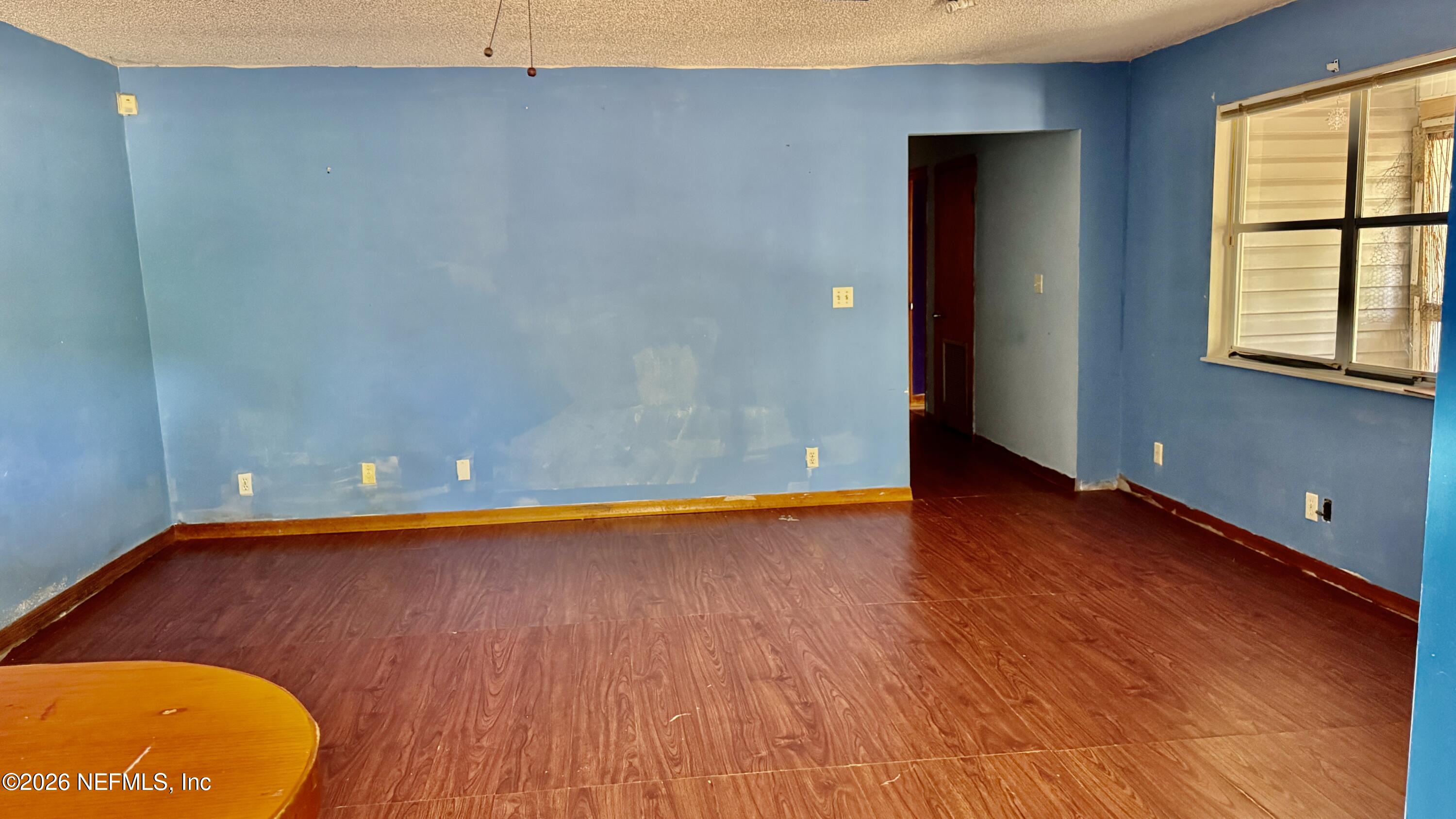 116 James Avenue Interlachen, FL 32148 - Photo 11 of 23 living room