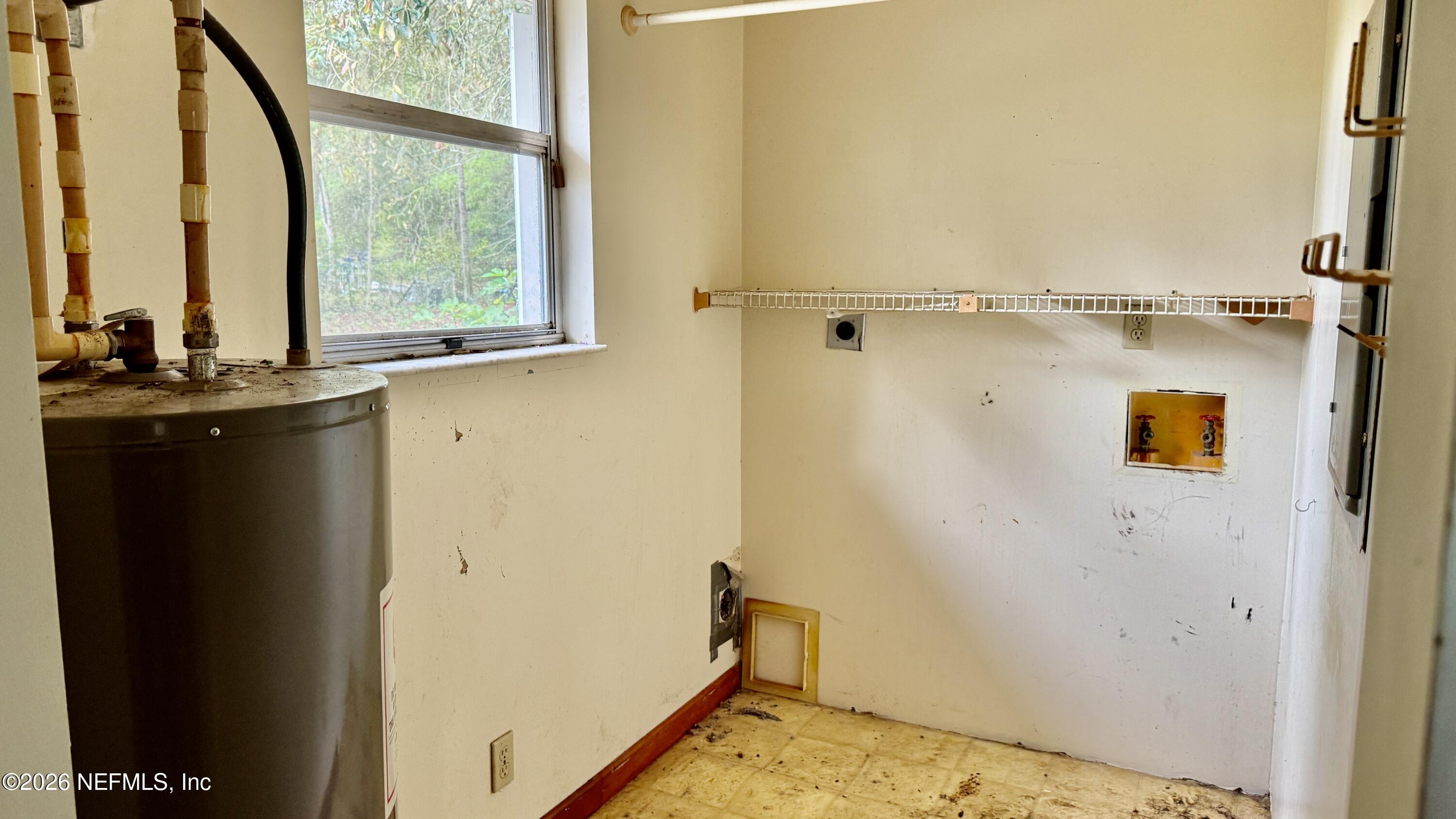 116 James Avenue Interlachen, FL 32148 - Photo 18 of 23 laundry