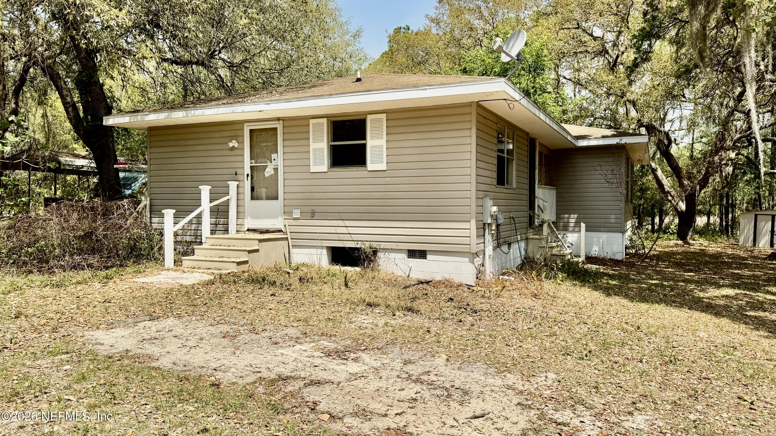 116 James Avenue Interlachen, FL 32148 - Photo 3 of 23 116 James Ave, Interlachen, FL