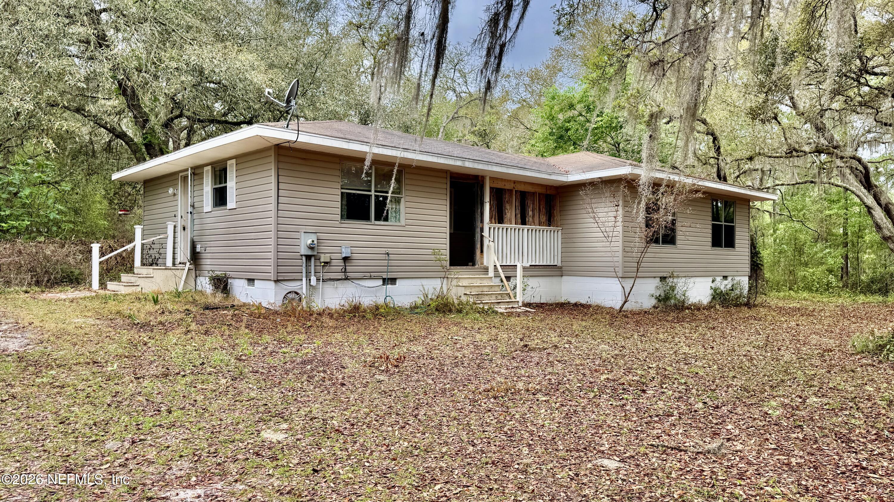 116 James Avenue Interlachen, FL 32148 - Photo 4 of 23 116 James Ave, Interlachen, FL