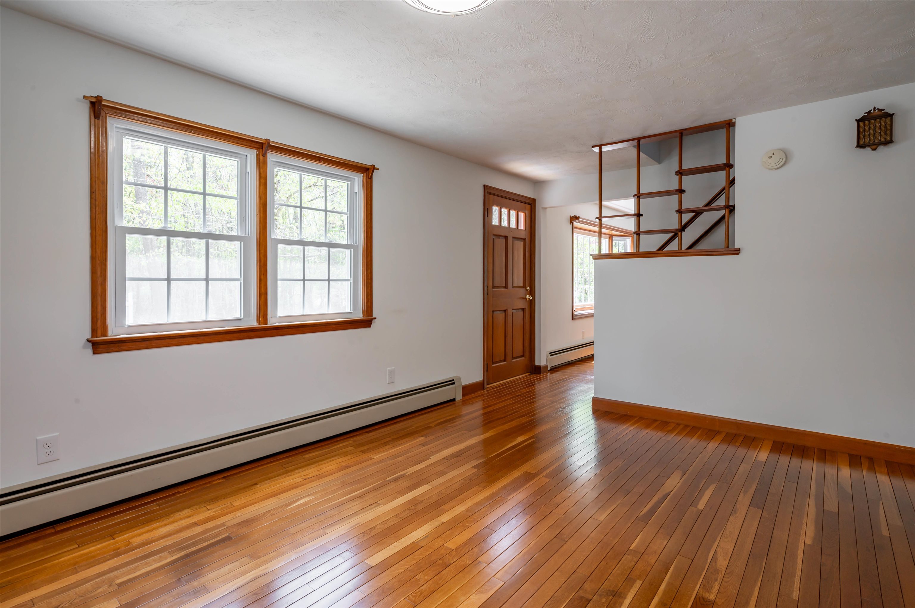 54 Towle Road Chester, NH 03036 - Photo 13 of 37