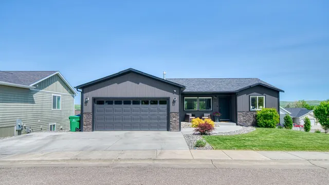 $674,000 | 2413 Juniper Lane, Sheridan, WY 82801