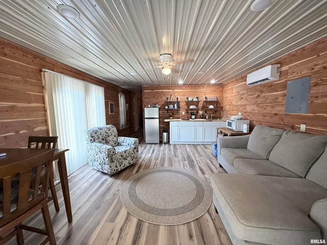 $295,000 | 5435 Hickory Ridge Road, Pomona, IL 62975