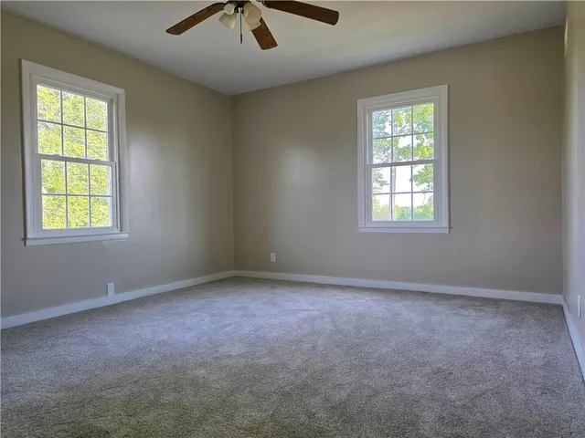 $225,000 | 33110 Cr 230 Road, Bosworth, MO 64623