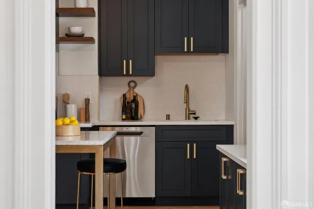 $2,499,000 | 1136-1140 Mason Street, San Francisco, CA 94108