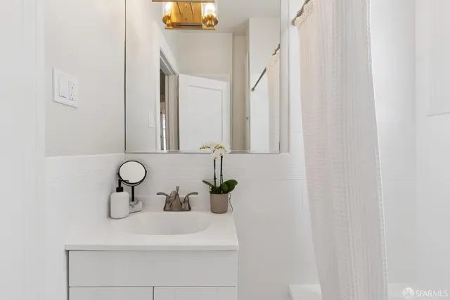 $2,499,000 | 1136-1140 Mason Street, San Francisco, CA 94108