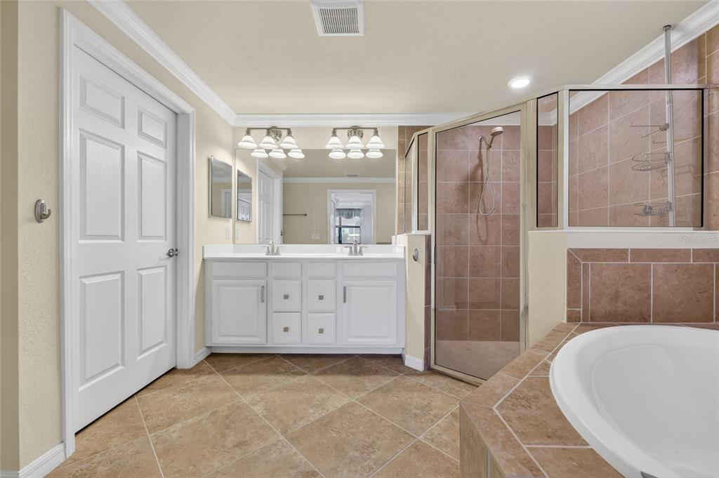 20151 Ragazza Circle, Unit 102 Venice, FL 34293 - Photo 19 of 45