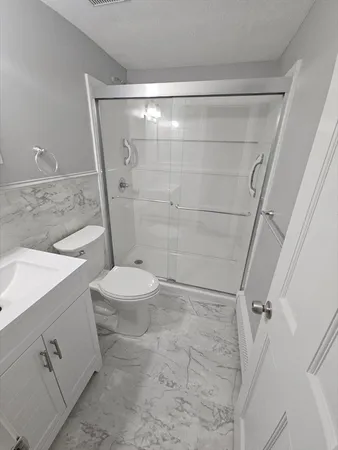 $1,900 | 15 Davis Road, Unit A8, Acton, MA 01720
