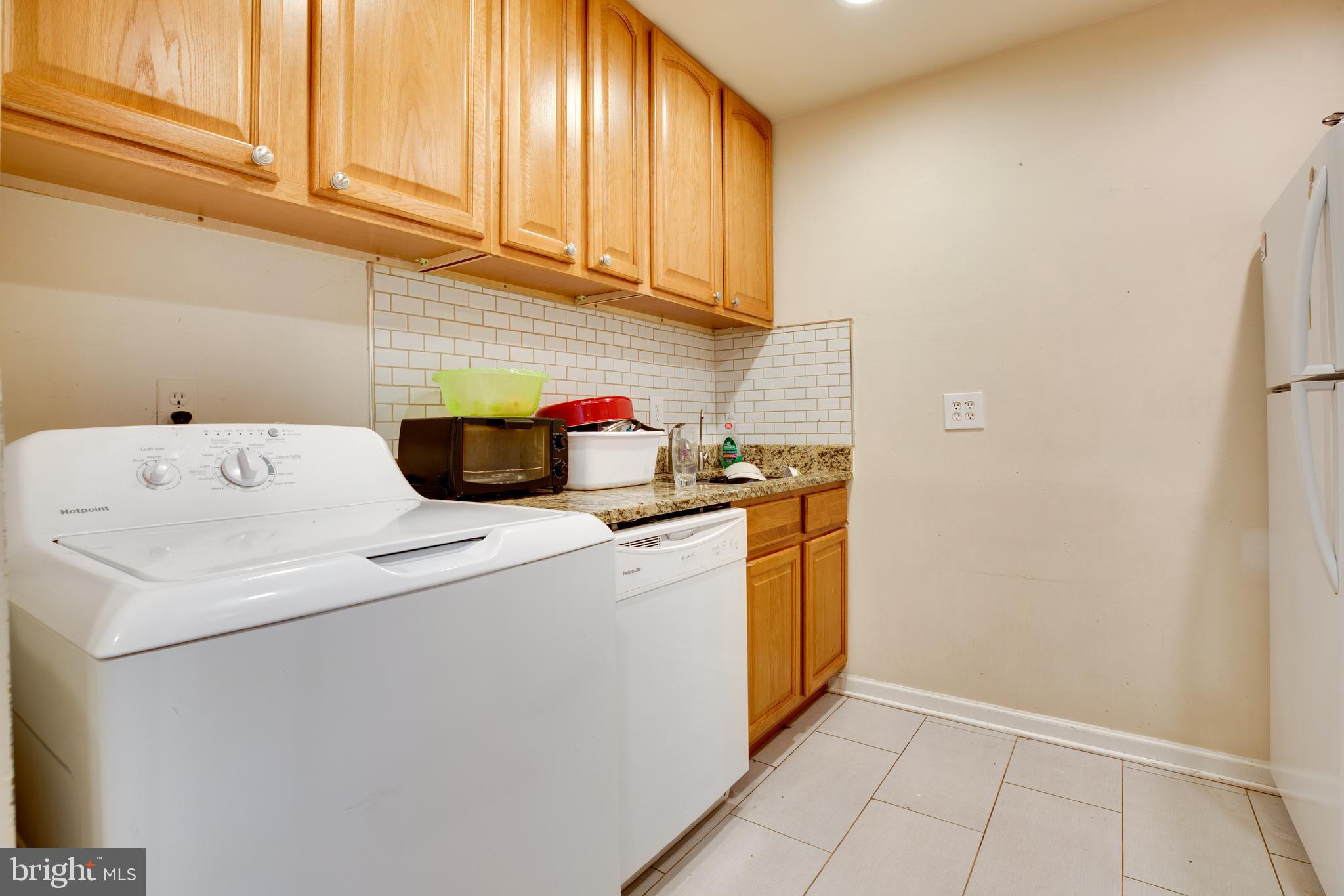 9807 Town Lane Manassas, VA 20110 - Photo 8 of 11 Gallery Image 8