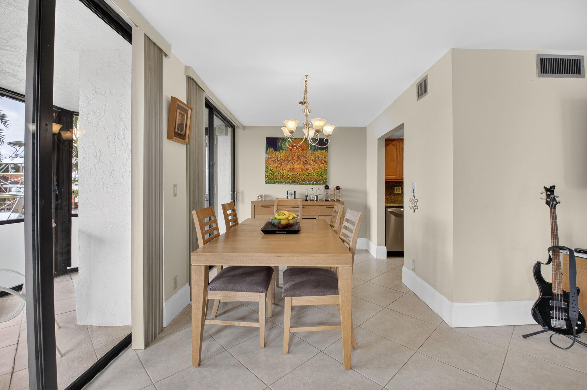 800 Jeffery Street, Unit 111 Boca Raton, FL 33487 - Photo 15 of 57 11-web-or-mls-DSC_7559