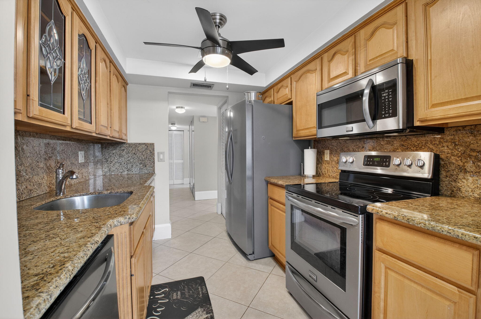 800 Jeffery Street, Unit 111 Boca Raton, FL 33487 - Photo 17 of 57 15-web-or-mls-DSC_7579