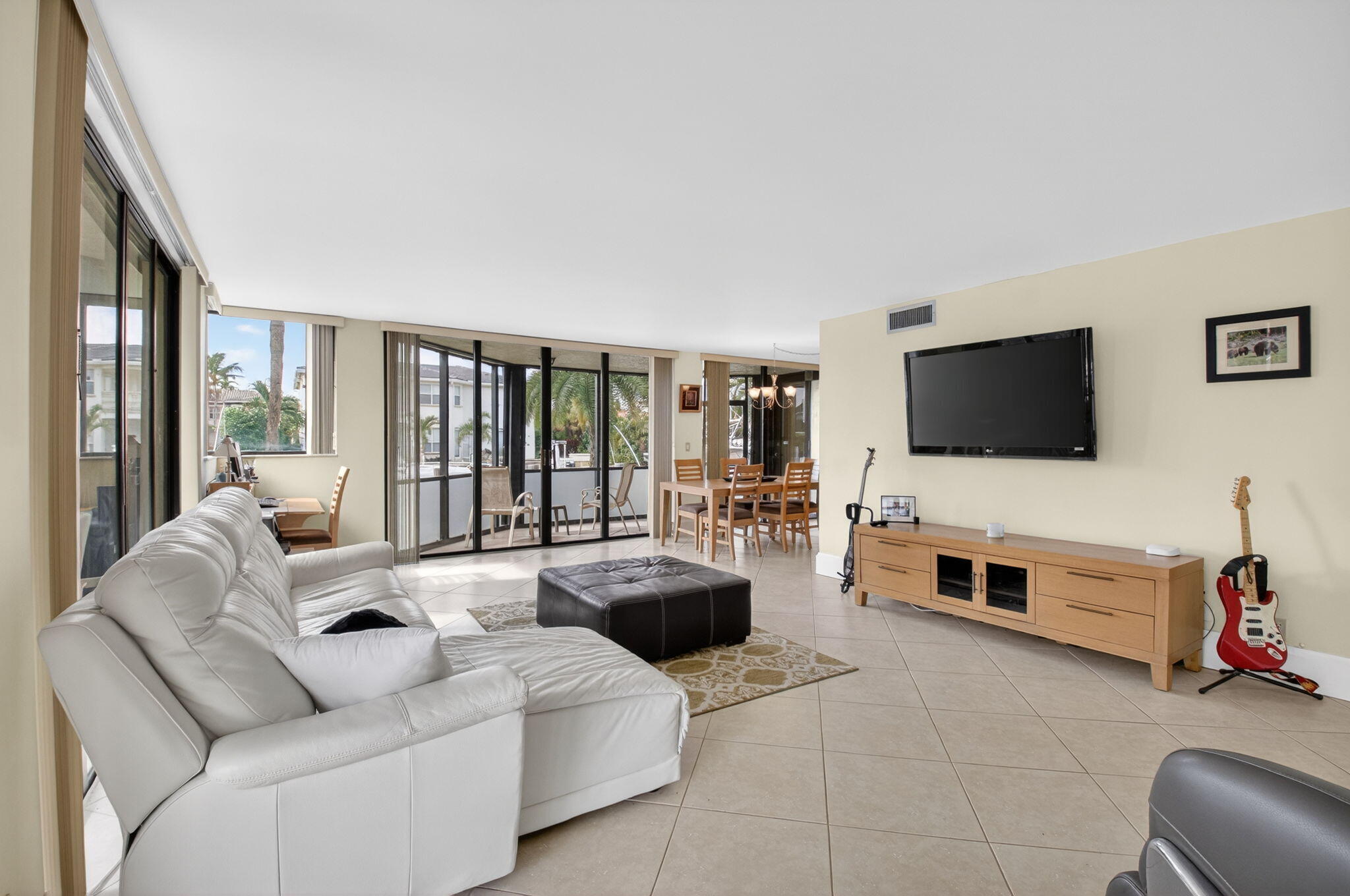 800 Jeffery Street, Unit 111 Boca Raton, FL 33487 - Photo 4 of 57 7-web-or-mls-DSC_7541