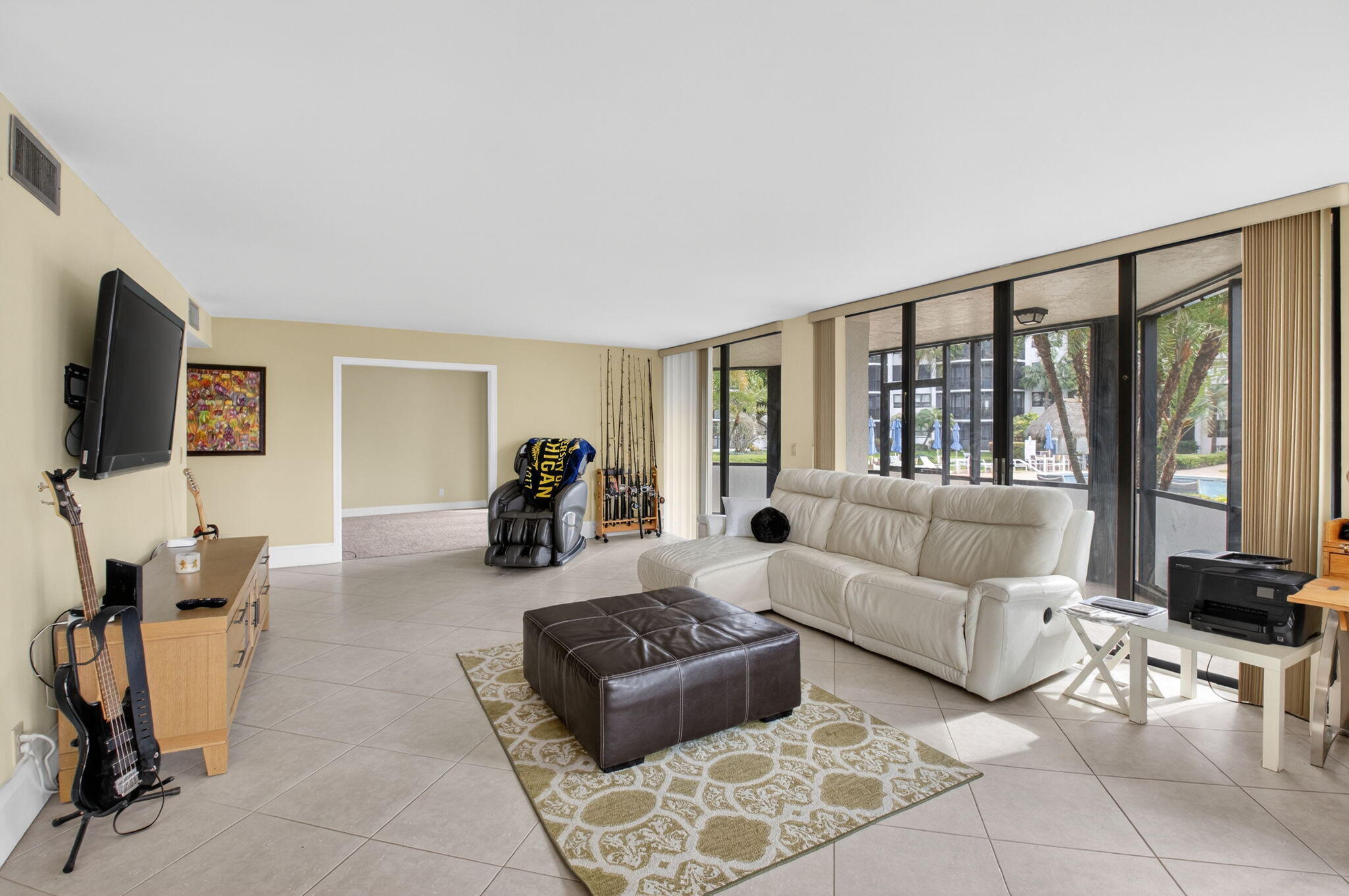 800 Jeffery Street, Unit 111 Boca Raton, FL 33487 - Photo 5 of 57 8-web-or-mls-DSC_7546