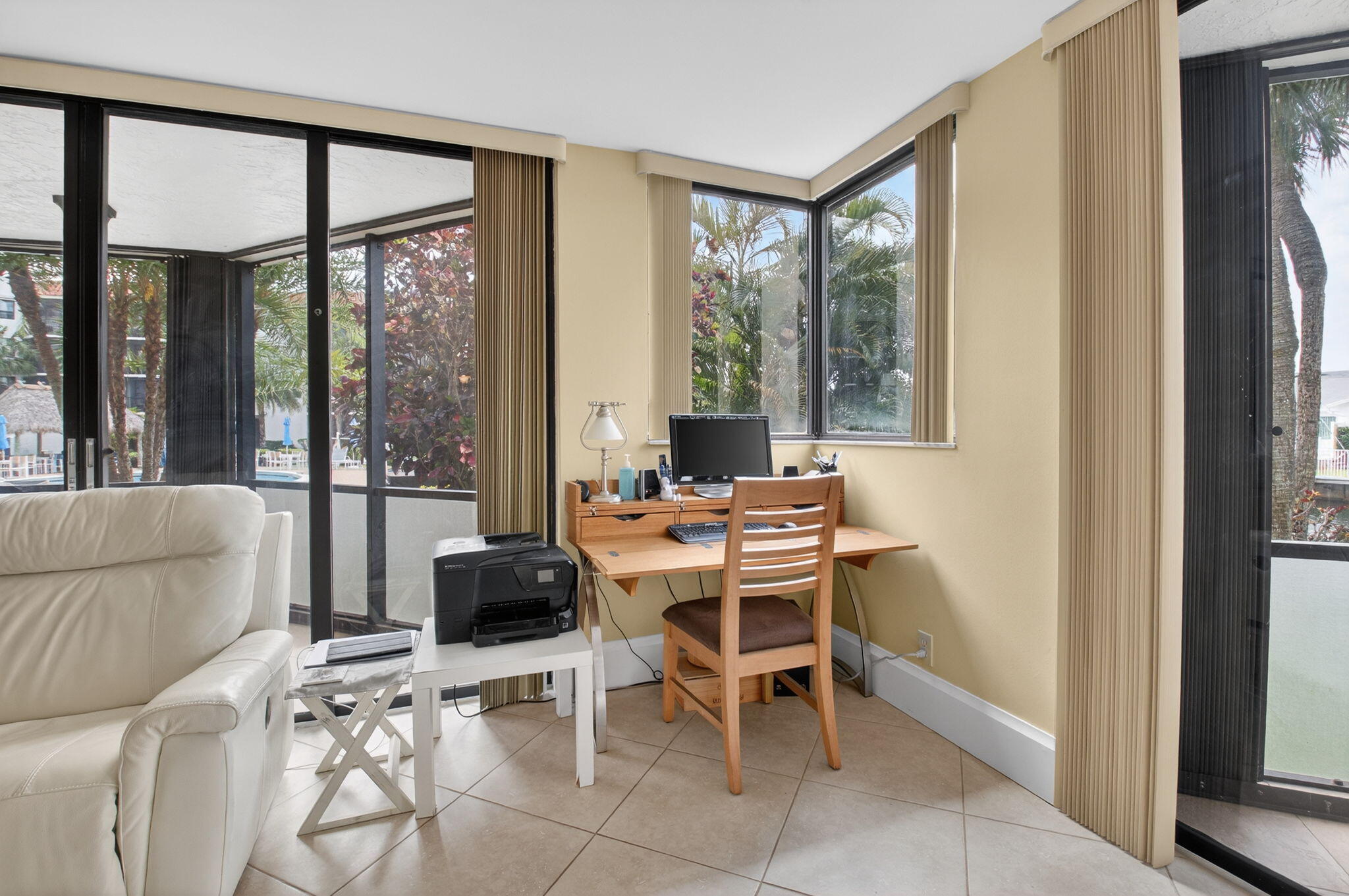 800 Jeffery Street, Unit 111 Boca Raton, FL 33487 - Photo 8 of 57 9-web-or-mls-DSC_7549