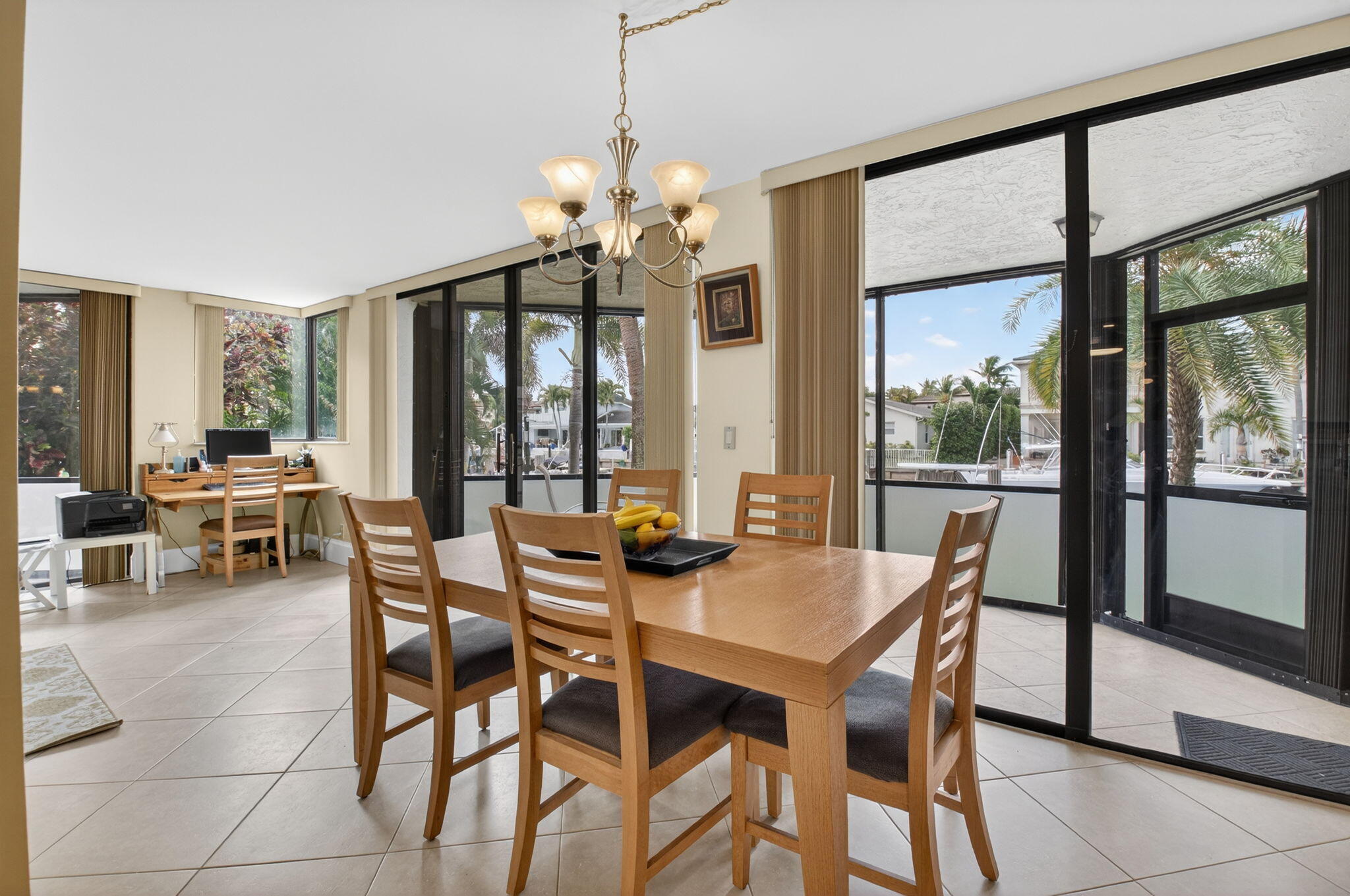 800 Jeffery Street, Unit 111 Boca Raton, FL 33487 - Photo 10 of 57 12-web-or-mls-DSC_7564