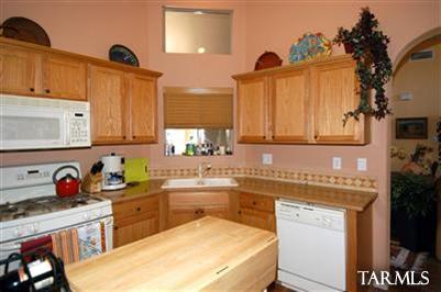 1188 North Rams Head Road, Unit 26 Green Valley, AZ 85614 - Photo 5 of 13
