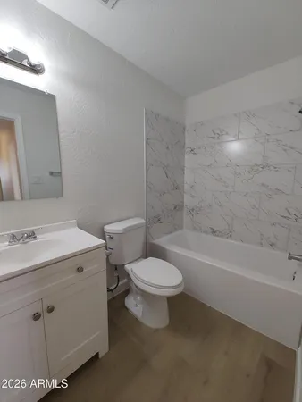 $2,300 | 2316 East Karen Drive, Phoenix, AZ 85022