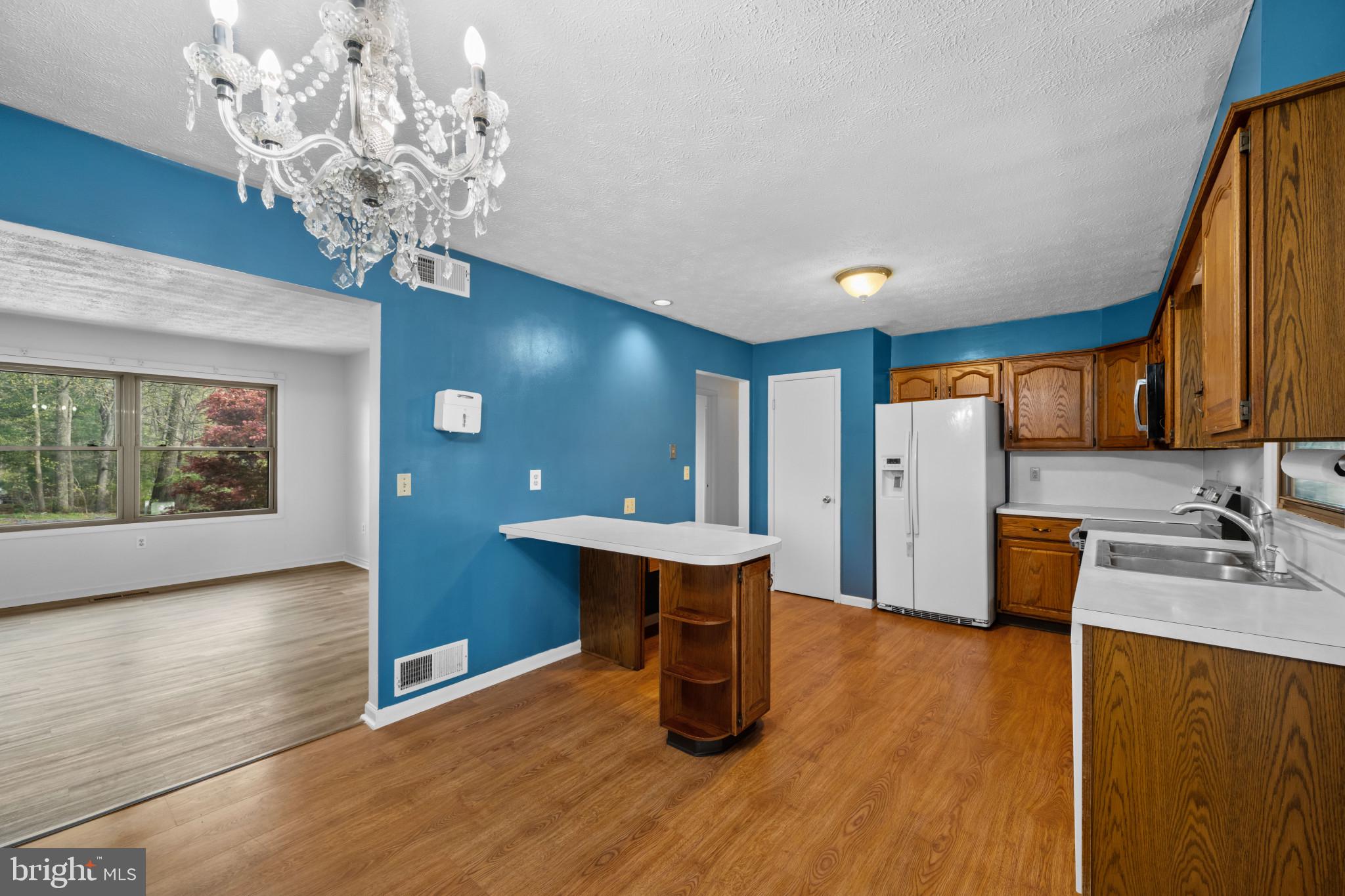 316 Sarhelm Road Harrisburg, PA 17112 - Photo 8 of 25