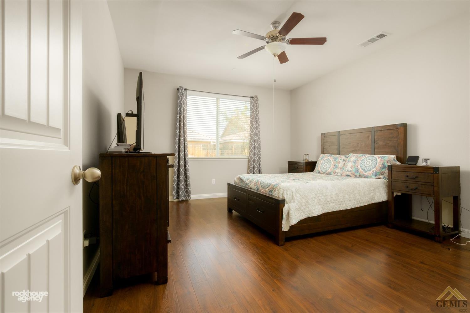 14830 Citrus Tree Court Bakersfield, CA 93314 - Photo 18 of 26