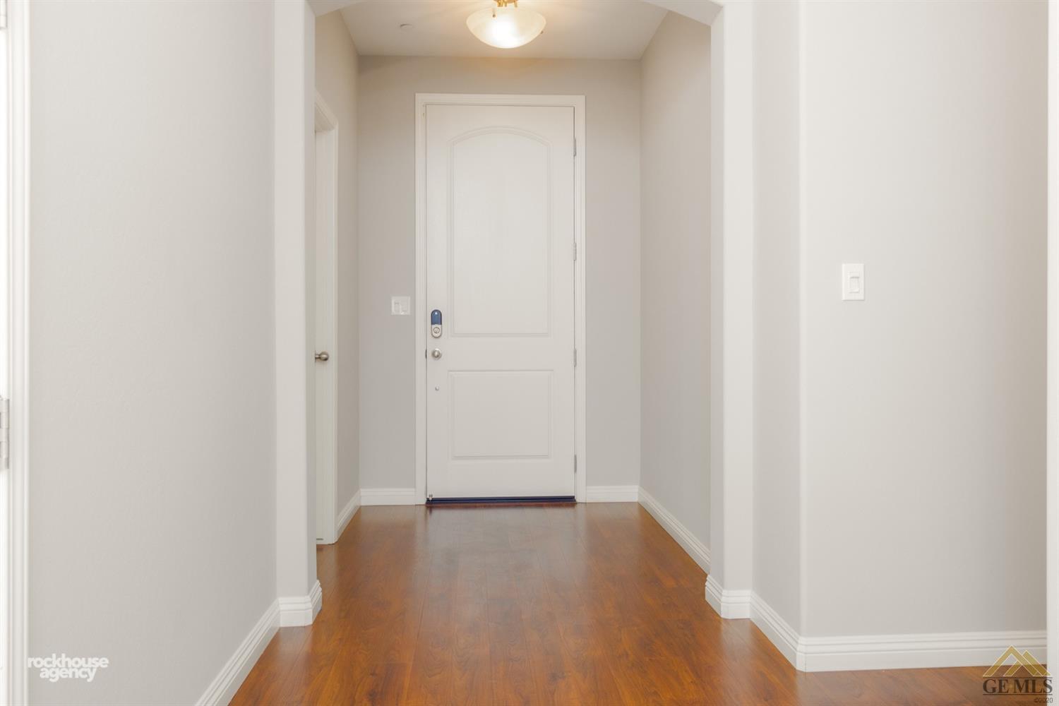 14830 Citrus Tree Court Bakersfield, CA 93314 - Photo 3 of 26