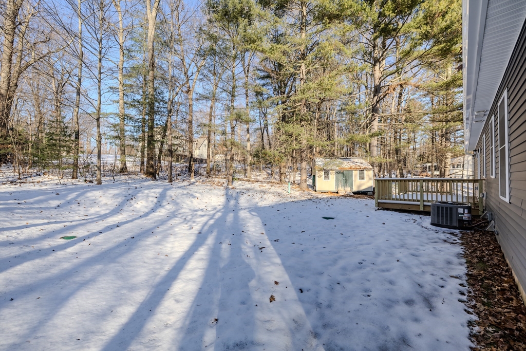 132 Kibbe Road East Longmeadow, MA 01028 - Photo 6 of 34