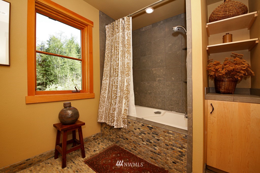 2345 East Goodell Road Freeland, WA 98249 - Photo 11 of 15