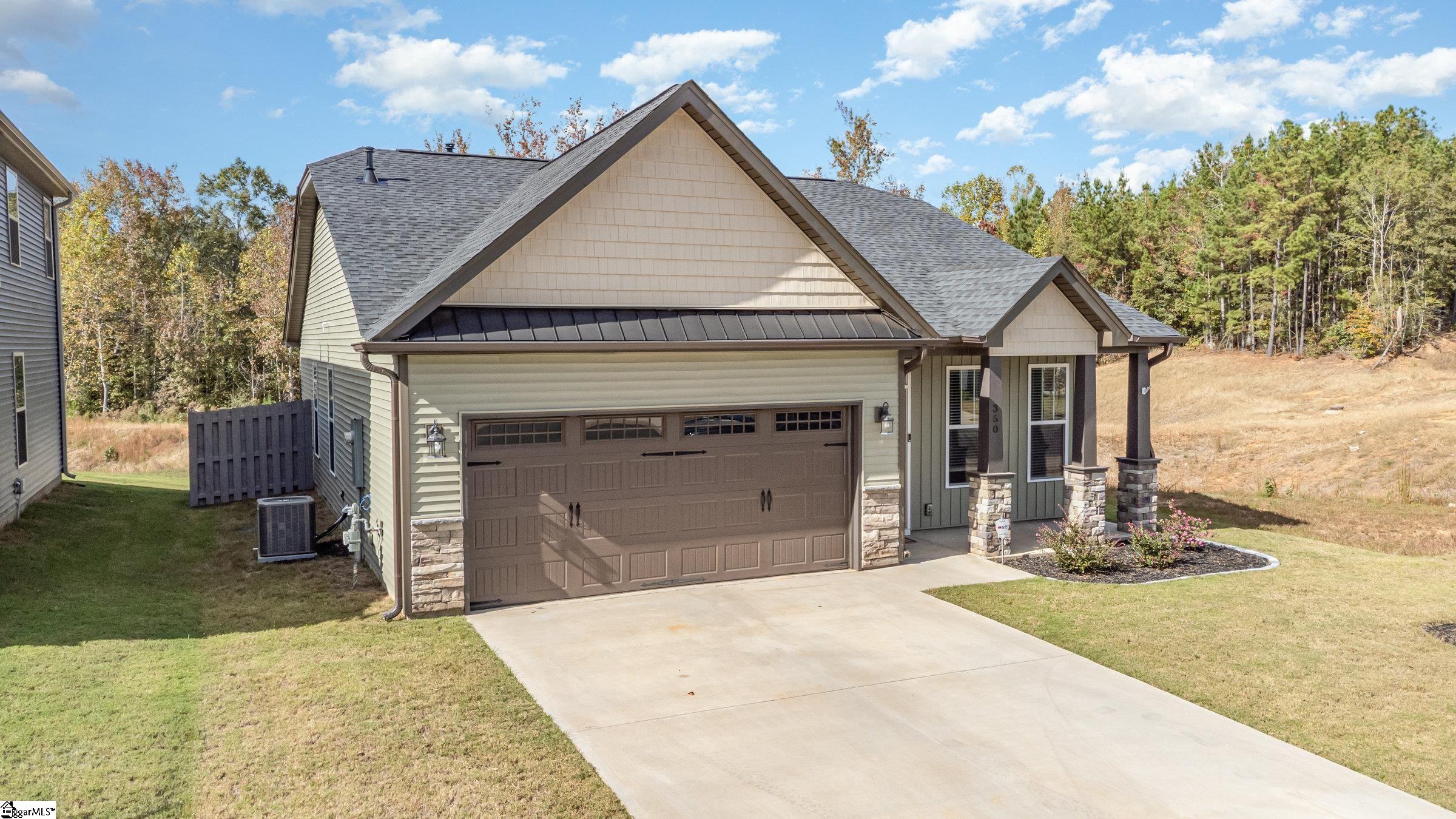 350 River Trce Loop Simpsonville, SC 29680 - Photo 3 of 22 Gallery Image 3