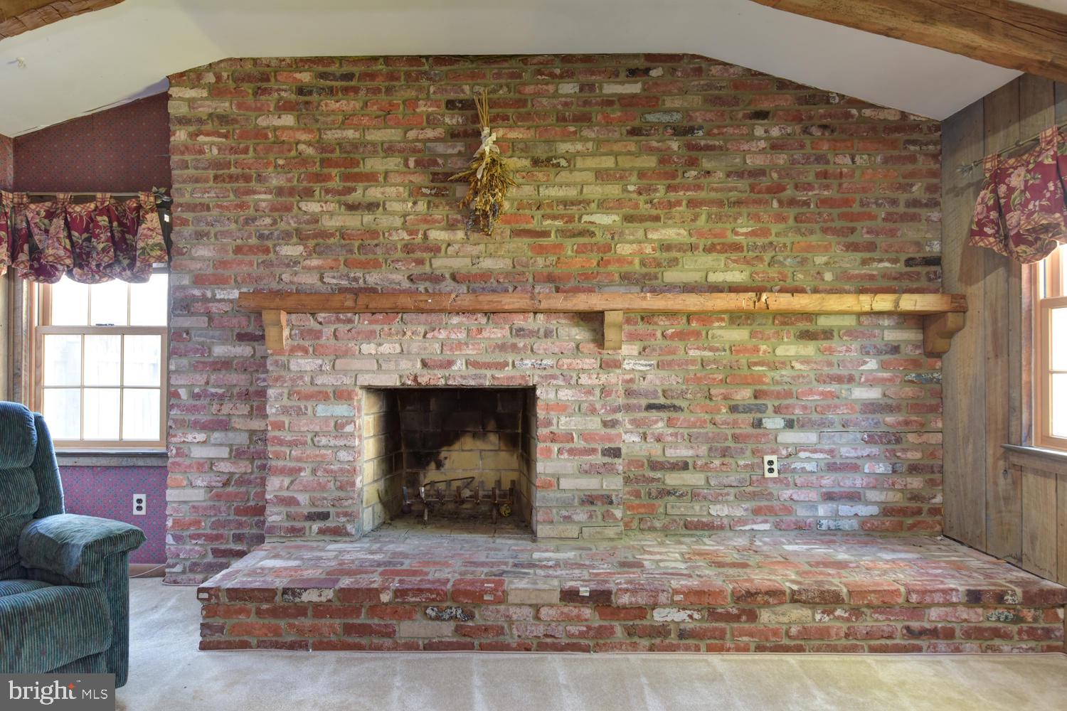 13208 Poplar Tree Road Fairfax, VA 22033 - Photo 15 of 32 Gallery Image 15