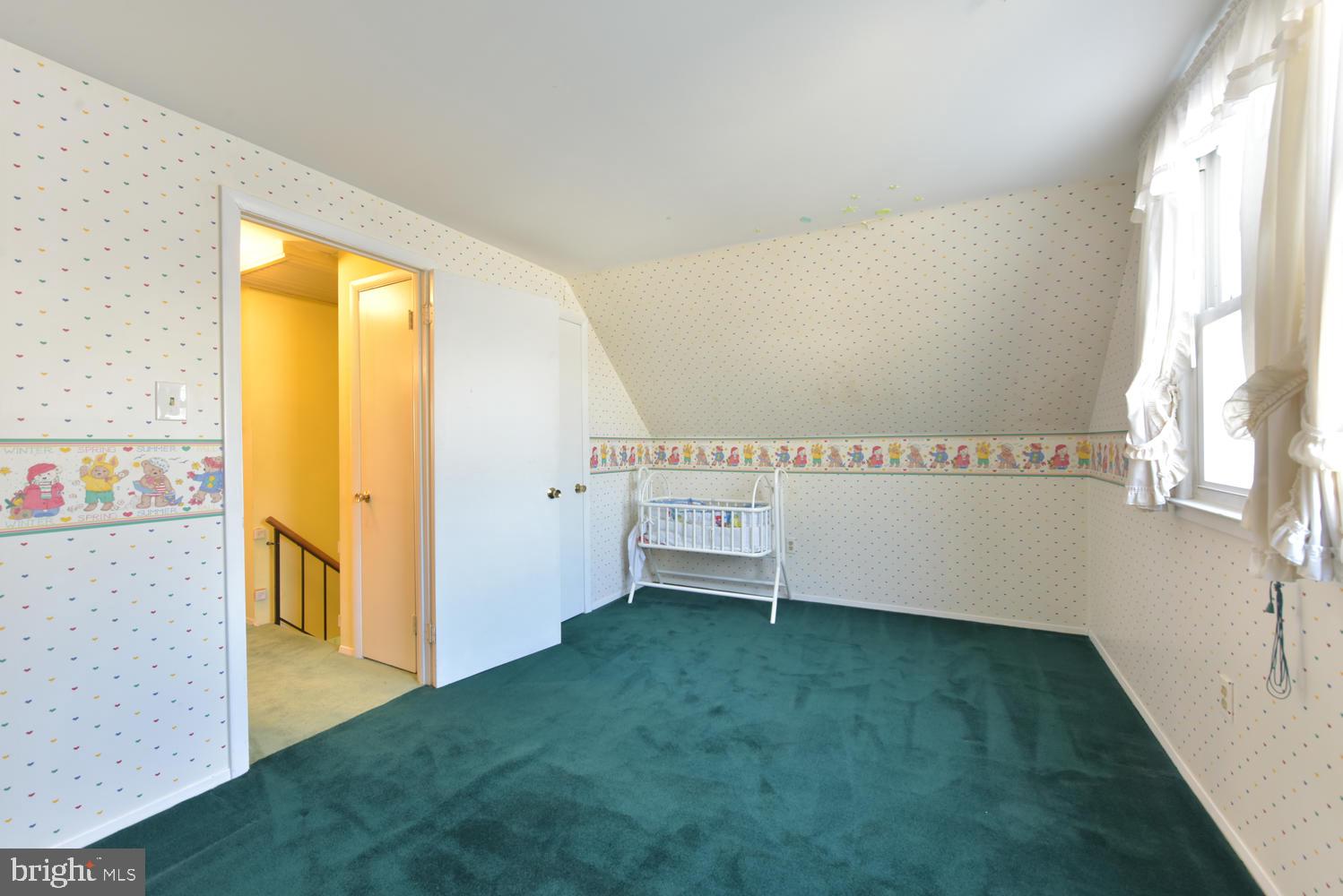 13208 Poplar Tree Road Fairfax, VA 22033 - Photo 24 of 32 Gallery Image 24