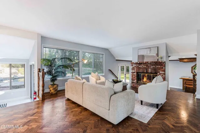 $1,599,000 | 454 Longbranch Road, Simi Valley, CA 93065